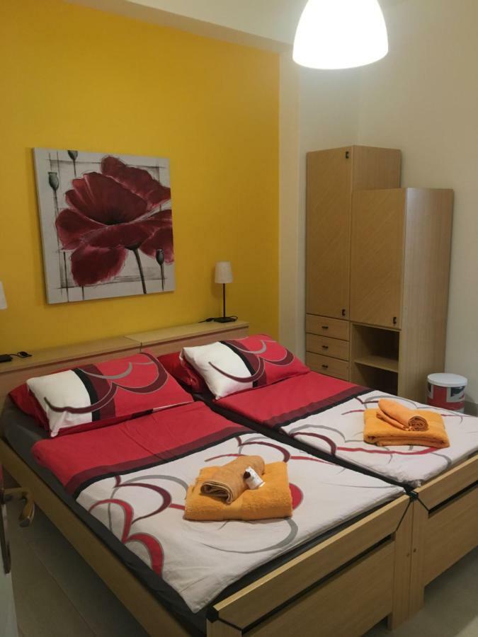 Apartmán Casa Madama Cannero Riviera Exteriér fotografie